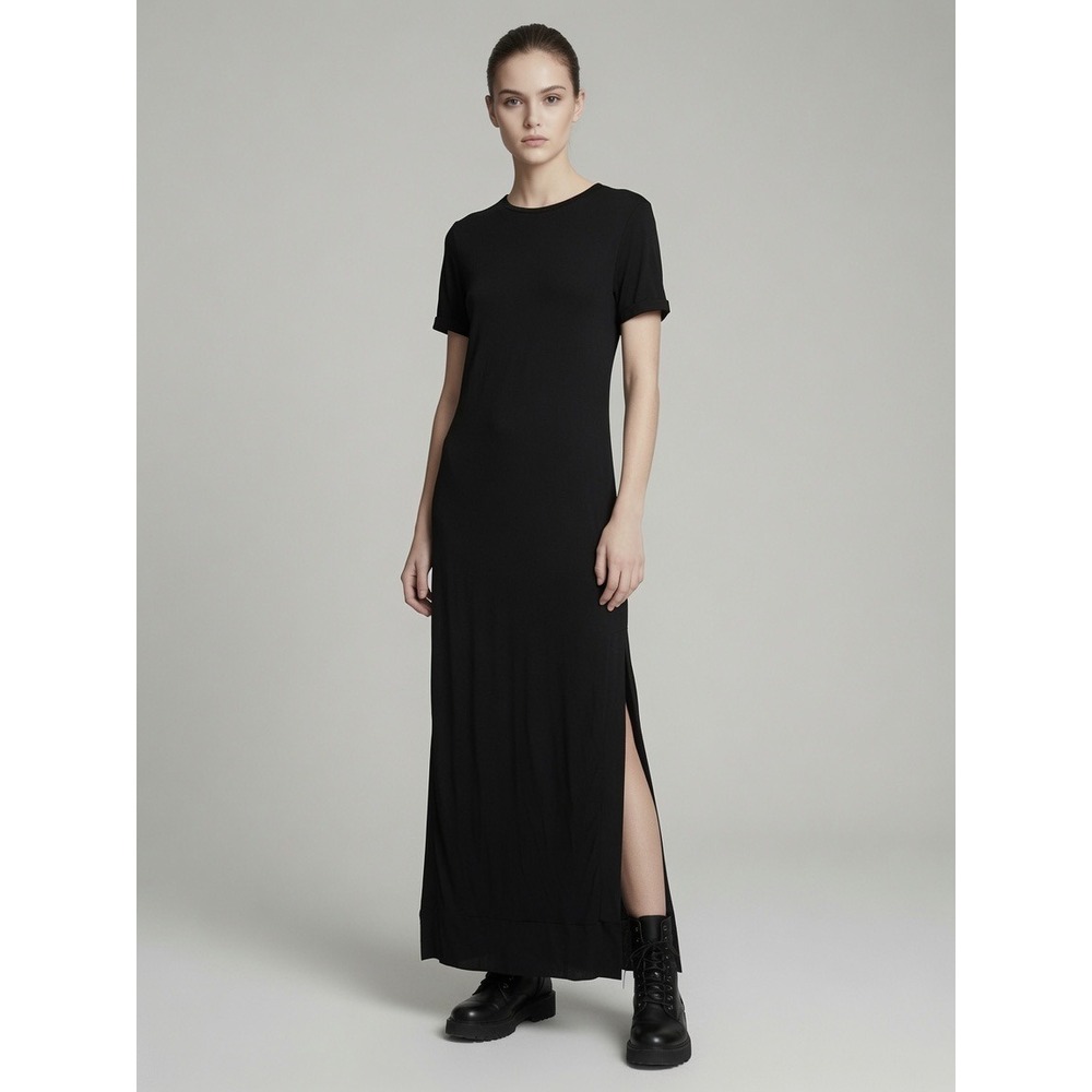 Minimalist Black Maxi Dress with Side Slit